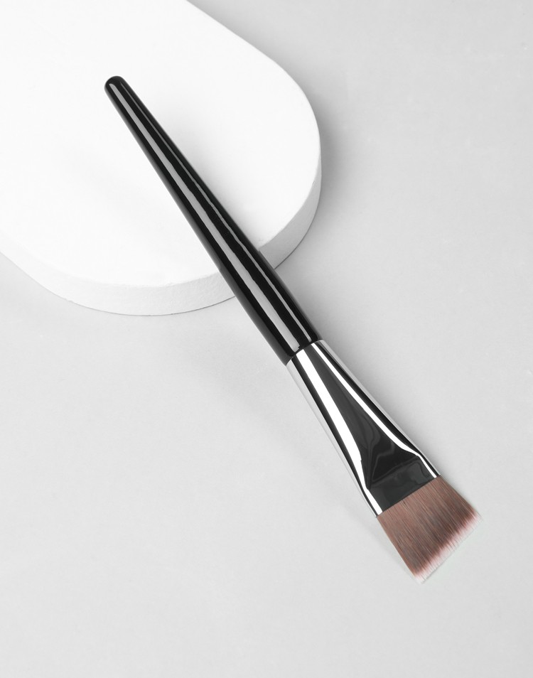 Concealer Brush