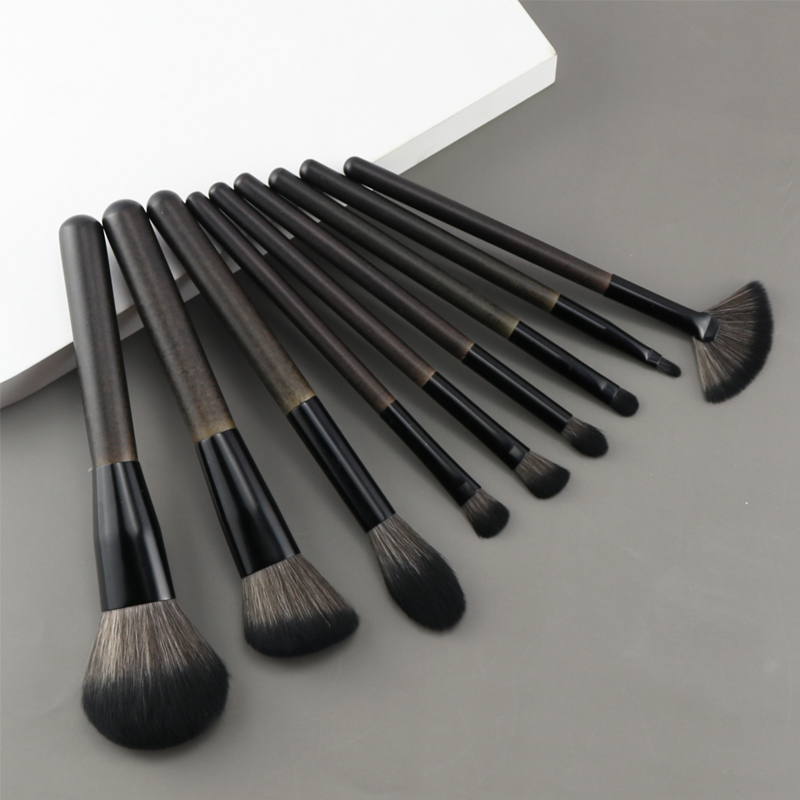 14pc Wood Handle Makeup Tools